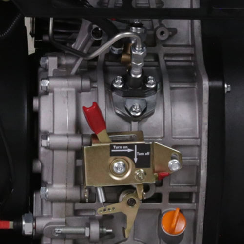 НАДІЙНИЙ ДВИГУН