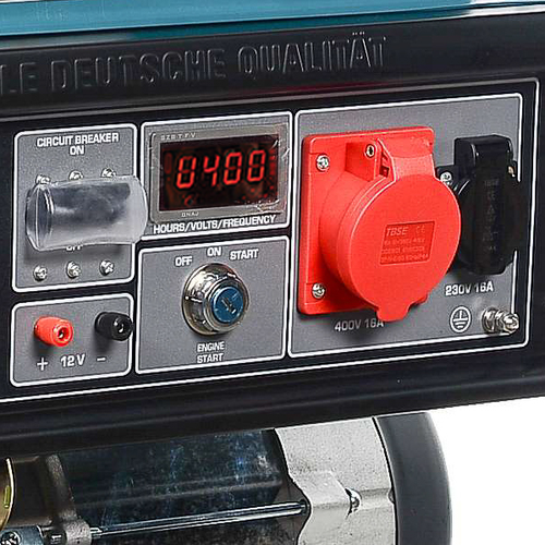 зручна ергономічна панель керування з електрозапуском